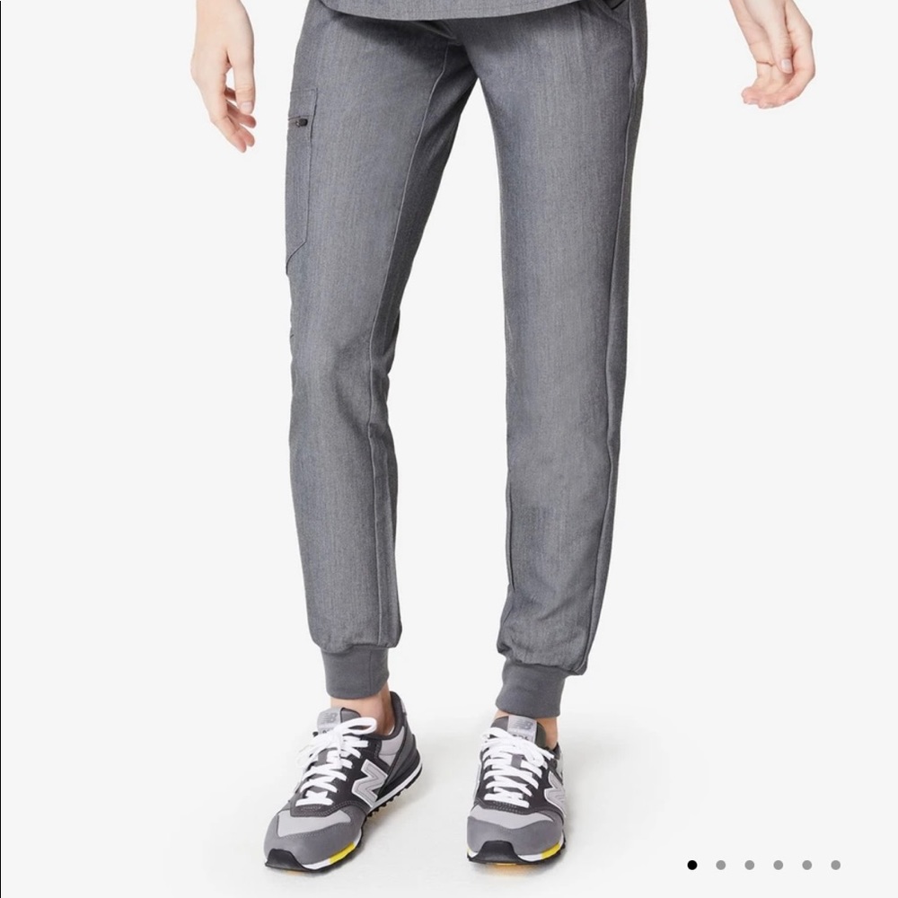 Figs jogger scrub pants